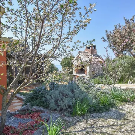 House Luce בית נופש Neviđane