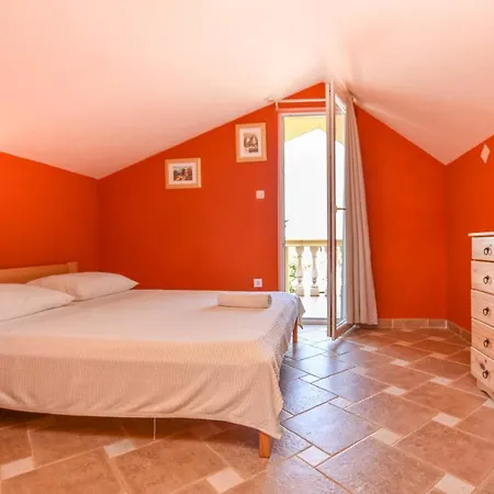 House Luce