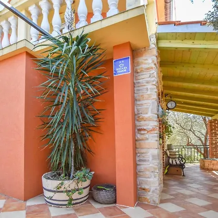 Ferienhaus House Luce Neviđane