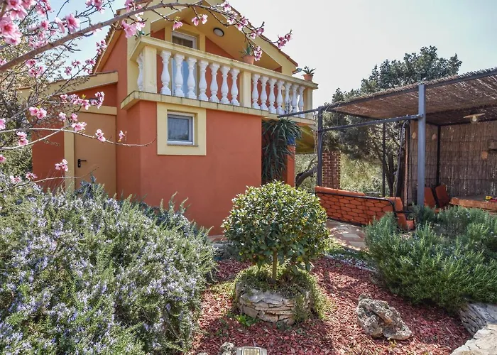 Vakantiehuis House Luce Neviđane